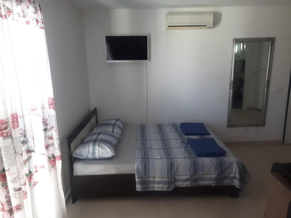Studio Apartman Labrador โวดีเซ ภายนอก รูปภาพ